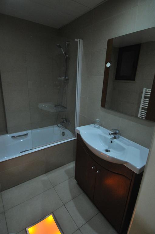 Ithaki Phinikoudes Apartment No. 204 Larnaca Chambre photo