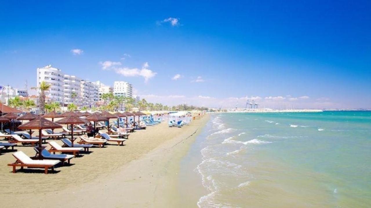Ithaki Phinikoudes Apartment No. 204 Larnaca Extérieur photo
